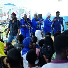 Les Nana Benz du Togo terminent leur concert "CLAC en scène" à (...) © Arnaud Galy - Agora francophone 