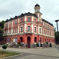 Le théâtre © Lyubomir Martinov 