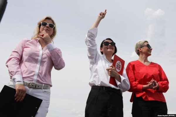 Veranika Tsapkala, Sviatlana Tikhanouskaya et Maria Kolesnikova brouillent les cartes ! - © Vlad Gridin - Radio Liberty