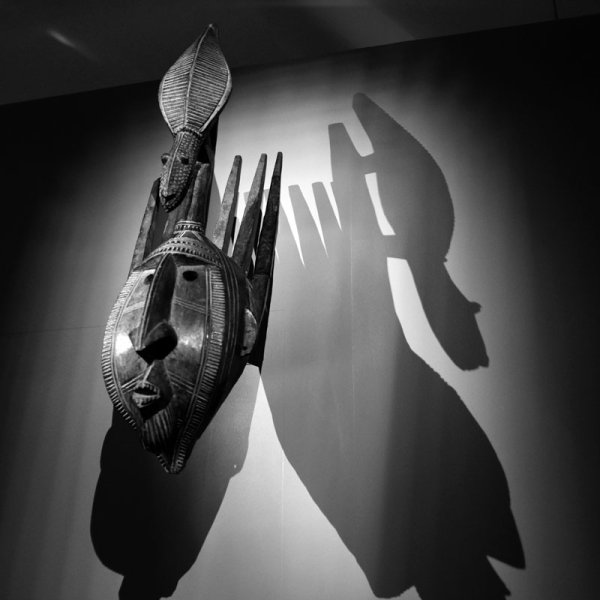 - © Arnaud Galy - Agora francophone - Musée Dapper à Paris